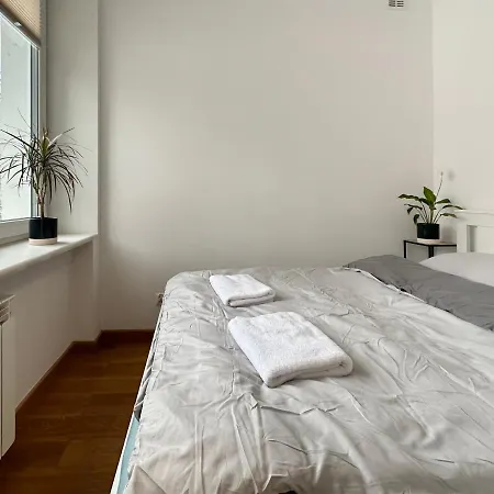 Royal Lazienki. Beautiful By The Park. Warszawa