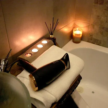 Royal Lazienki. Beautiful By The Park.